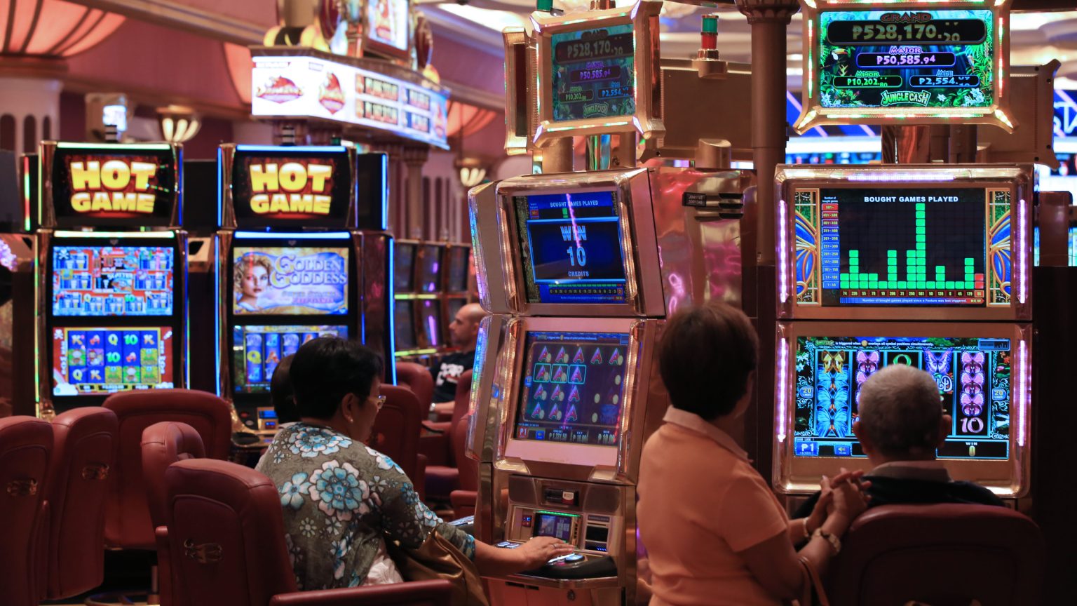 The Power of Play: The Economic Impact of Manila’s Casino Industry (마닐라 카지노)