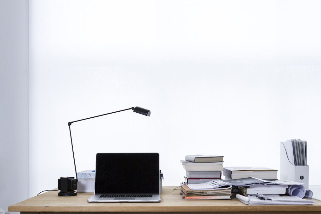 Starting a Blog in 2026: What Still Works (and What Quietly Died) A laptop on a desk by a window, set up for blogging